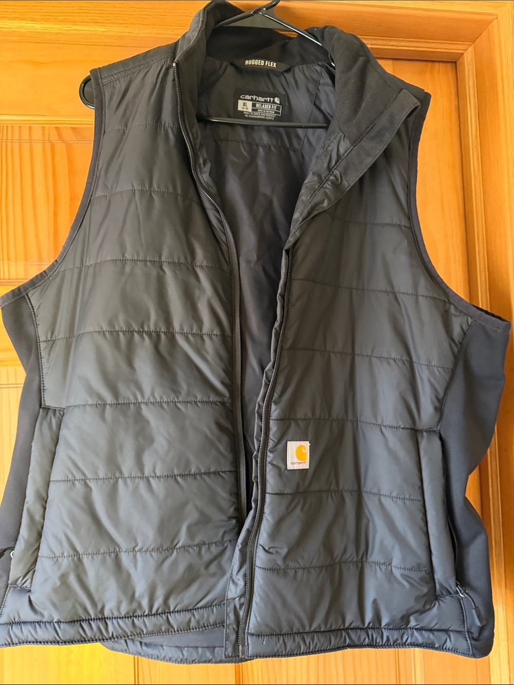 Carhartt Men’s Black Quilted Hooded Vest